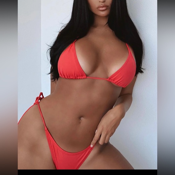 Red Triangle Bikini Set - Picture 4 of 5